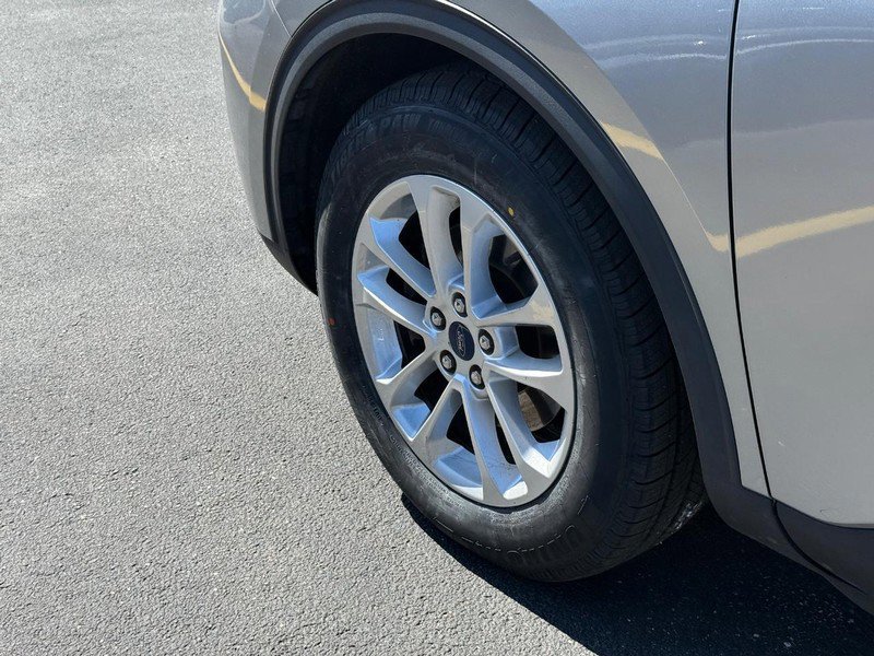 Certified 2022 Ford Escape S image 16