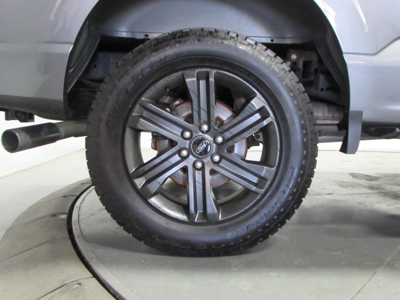 Certified 2021 Ford F150 Lariat AWD/4WD image 9
