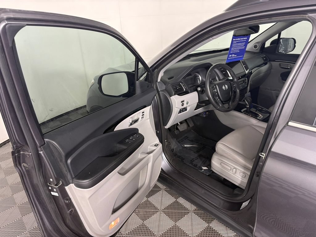 Used 2019 Honda Ridgeline RTL-E image 11