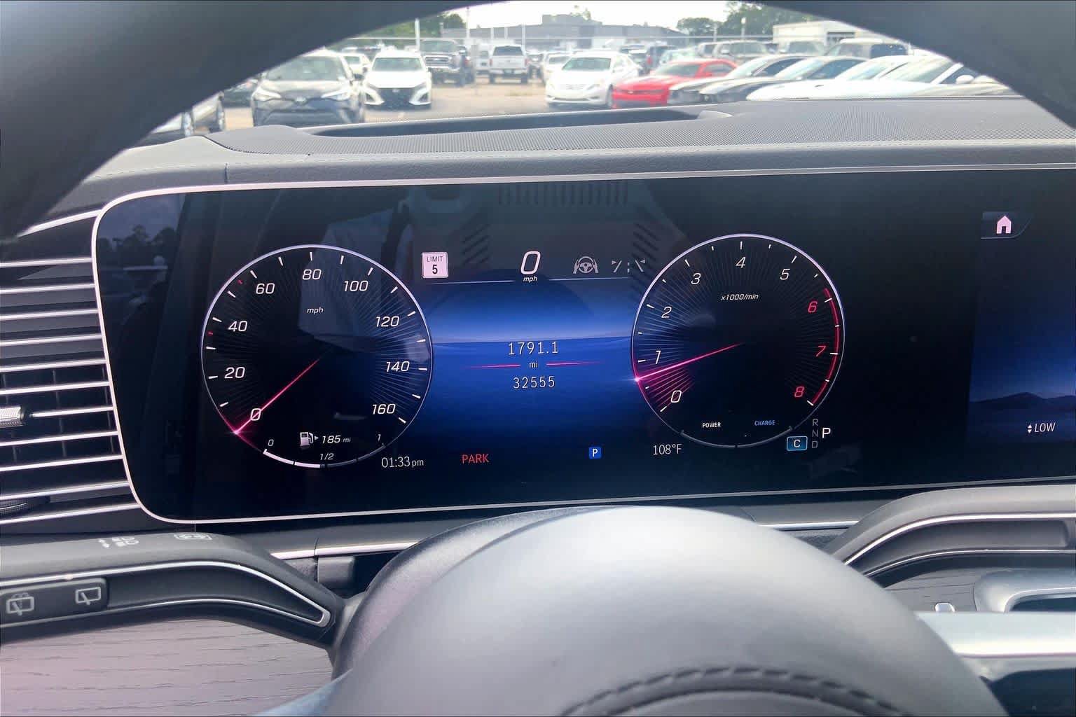 Used 2024 Mercedes-Benz GLS 450 4MATIC image 26