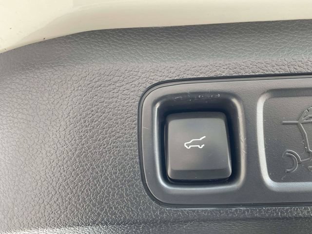 Certified 2022 Ford Expedition Max Limited RWD image 25