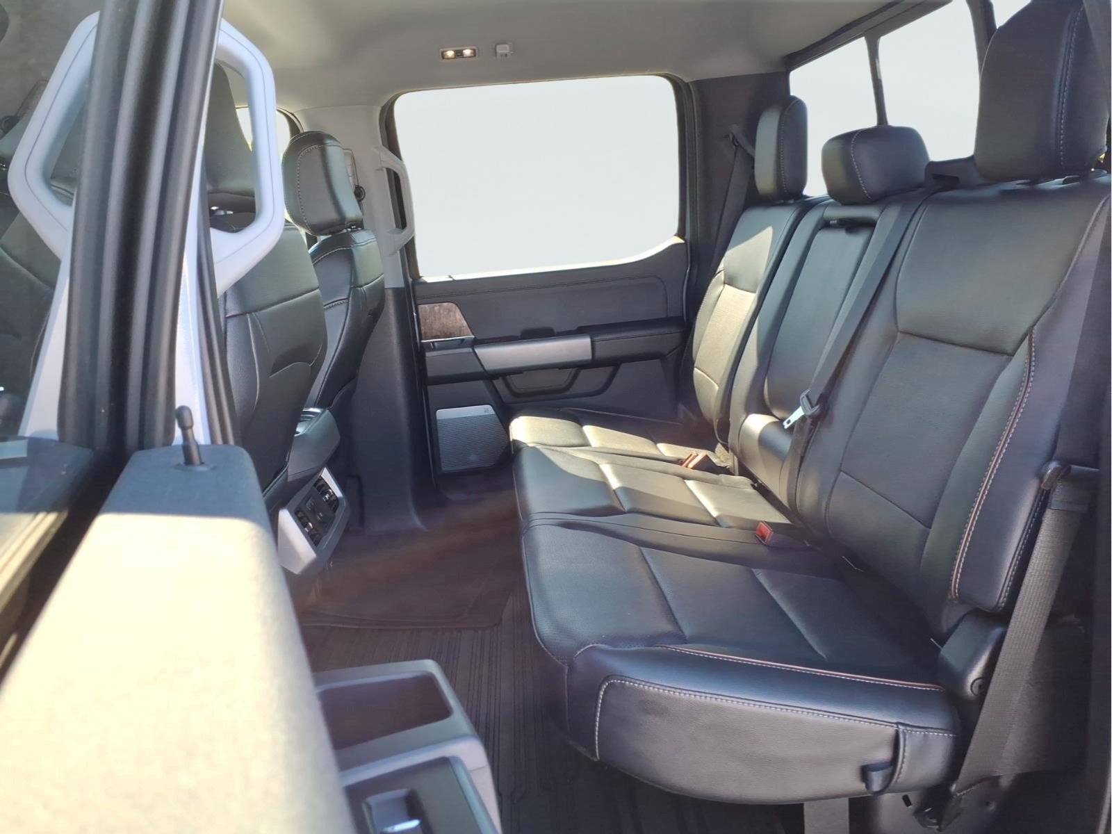 Certified 2024 Ford F250 Lariat w/ Chrome Package AWD/4WD image 18