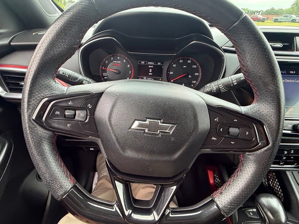 Used 2021 Chevrolet TrailBlazer RS w/ Sun and Liftgate Package AWD/4WD image 29