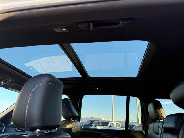 Used 2024 Jeep Grand Cherokee Limited 4xe image 11