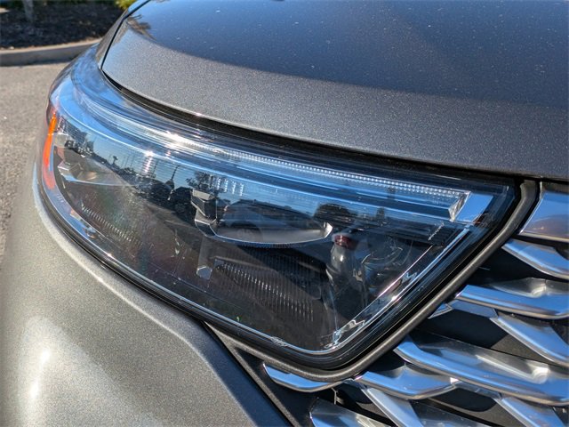 Certified 2023 Ford Explorer Platinum w/ Technology Package image 10