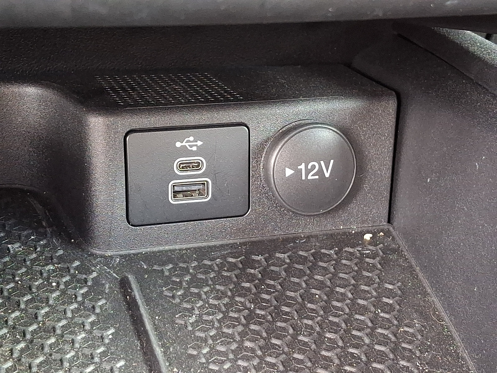 Certified 2024 Ford Bronco Sport Outer Banks AWD/4WD image 25