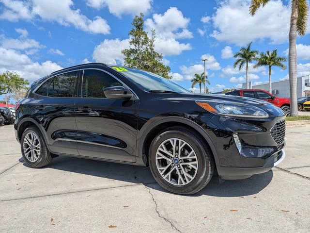 Certified 2020 Ford Escape SEL image 7