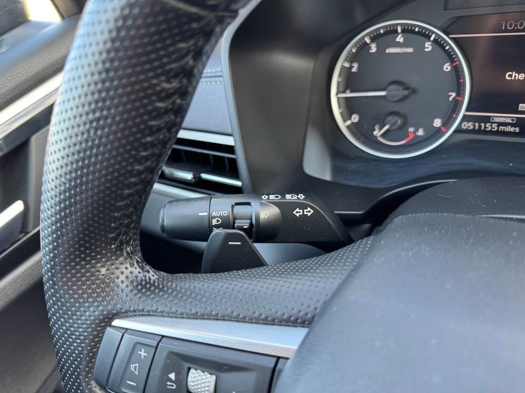 Used 2024 Mitsubishi Outlander SE image 16