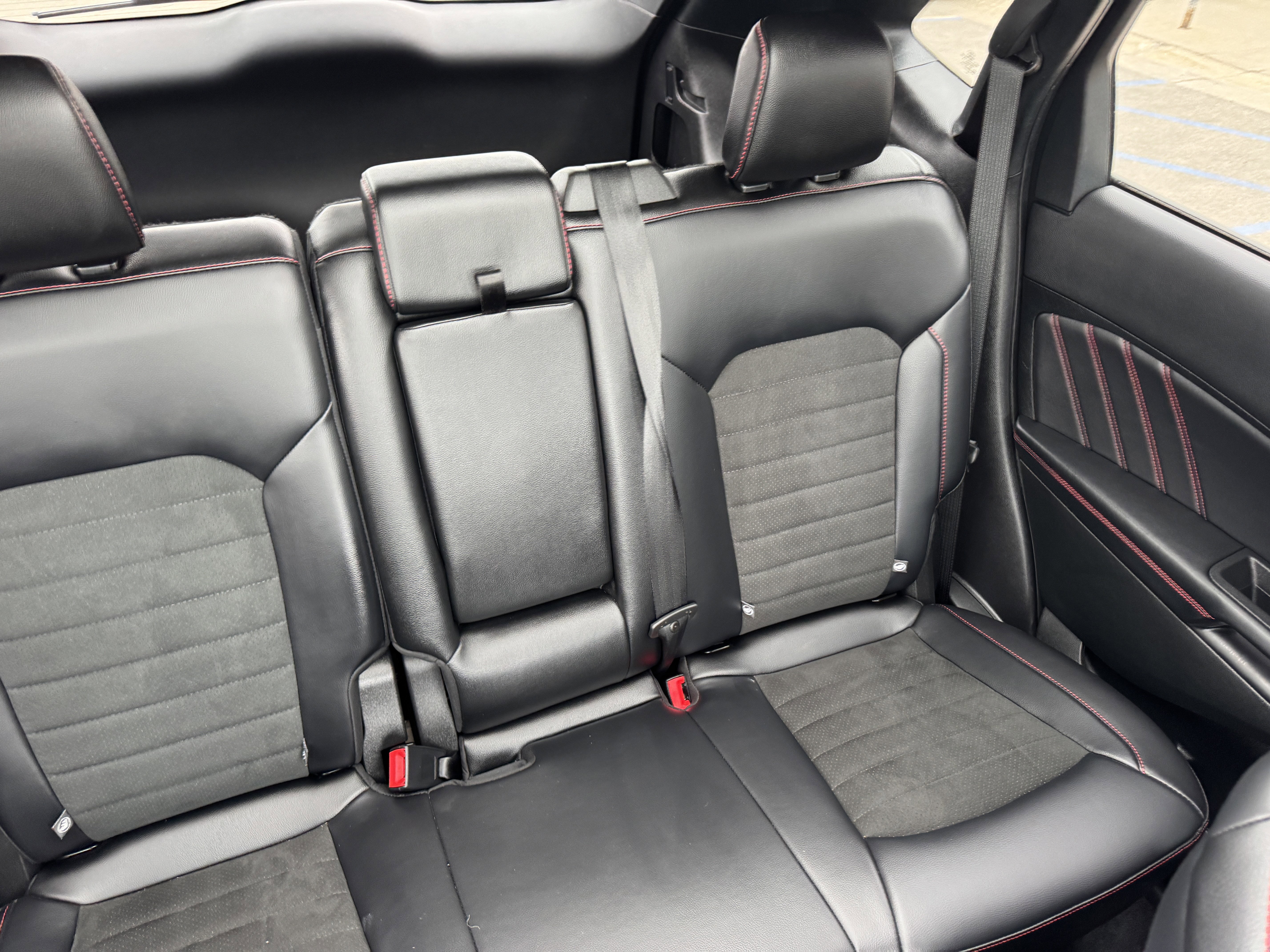 Certified 2024 Ford Edge ST-Line AWD/4WD image 14