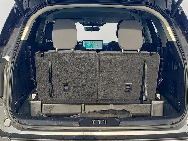Certified 2025 Ford Explorer Active image 9