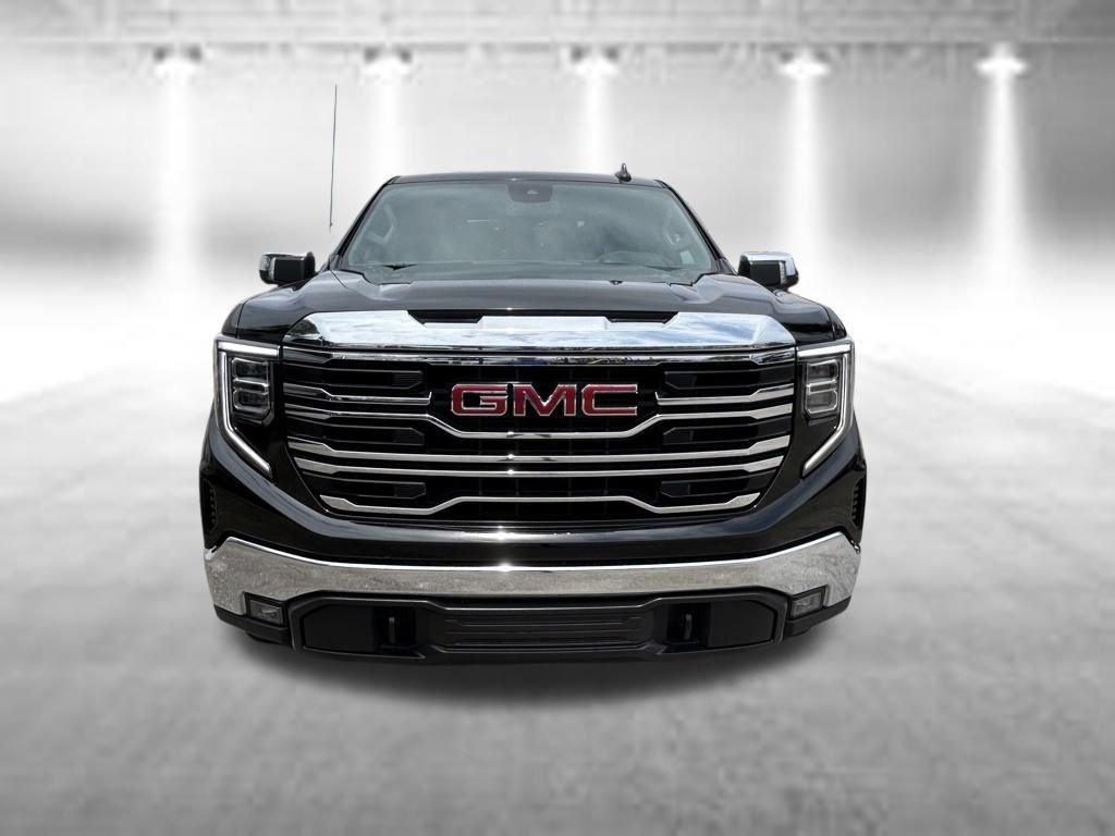 Used 2026 GMC Sierra 1500 SLT RWD image 10