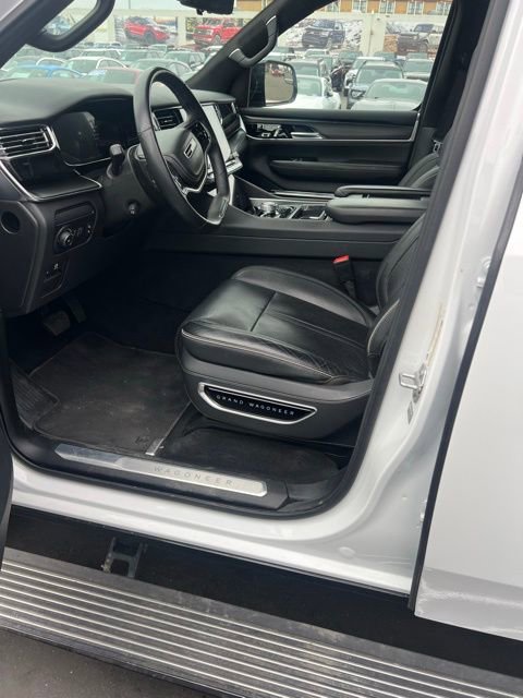 Used 2024 Jeep Grand Wagoneer L Series II w/ Quick Order Packagew 28T image 5
