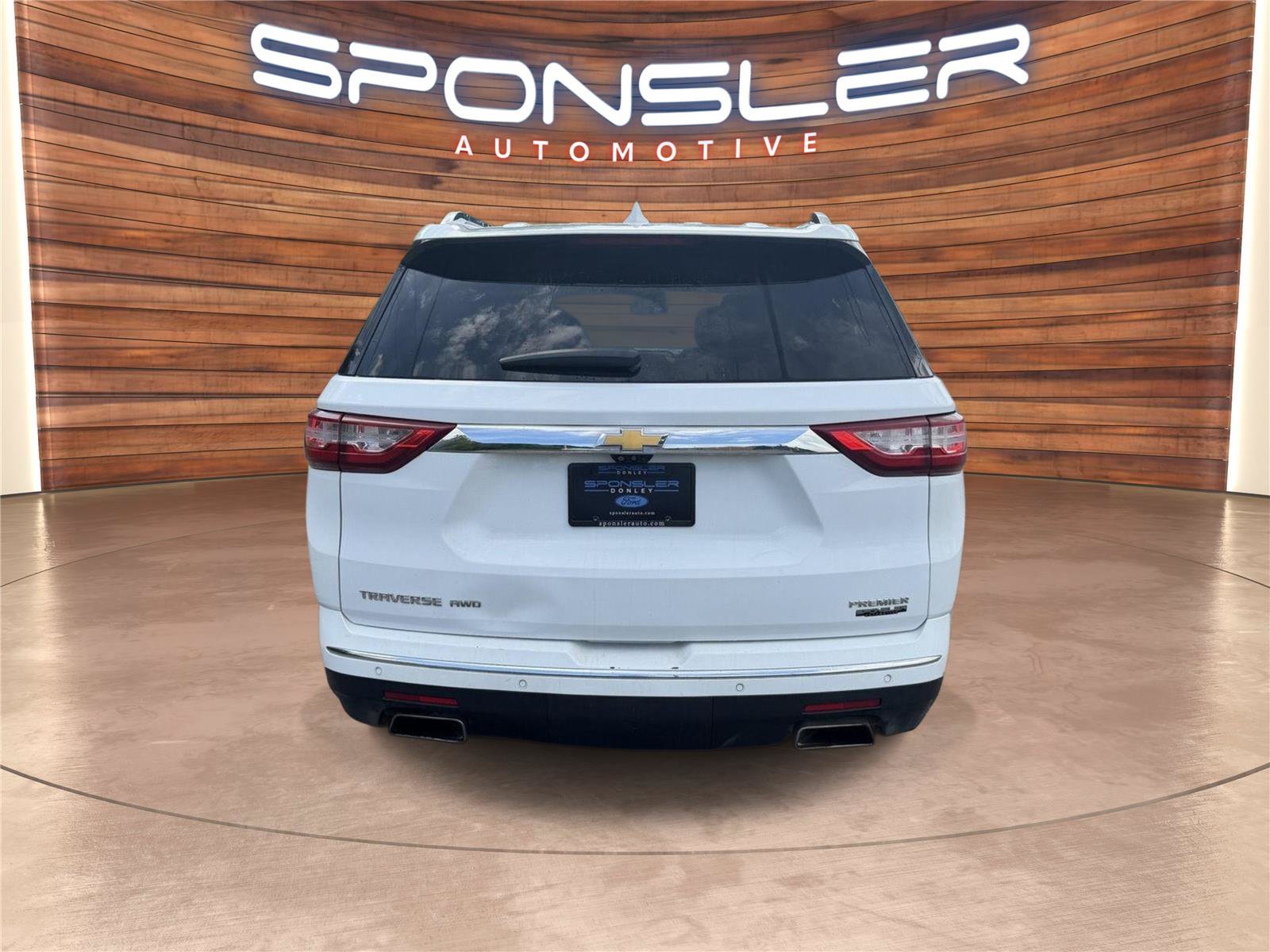 Used 2021 Chevrolet Traverse Premier AWD/4WD image 6
