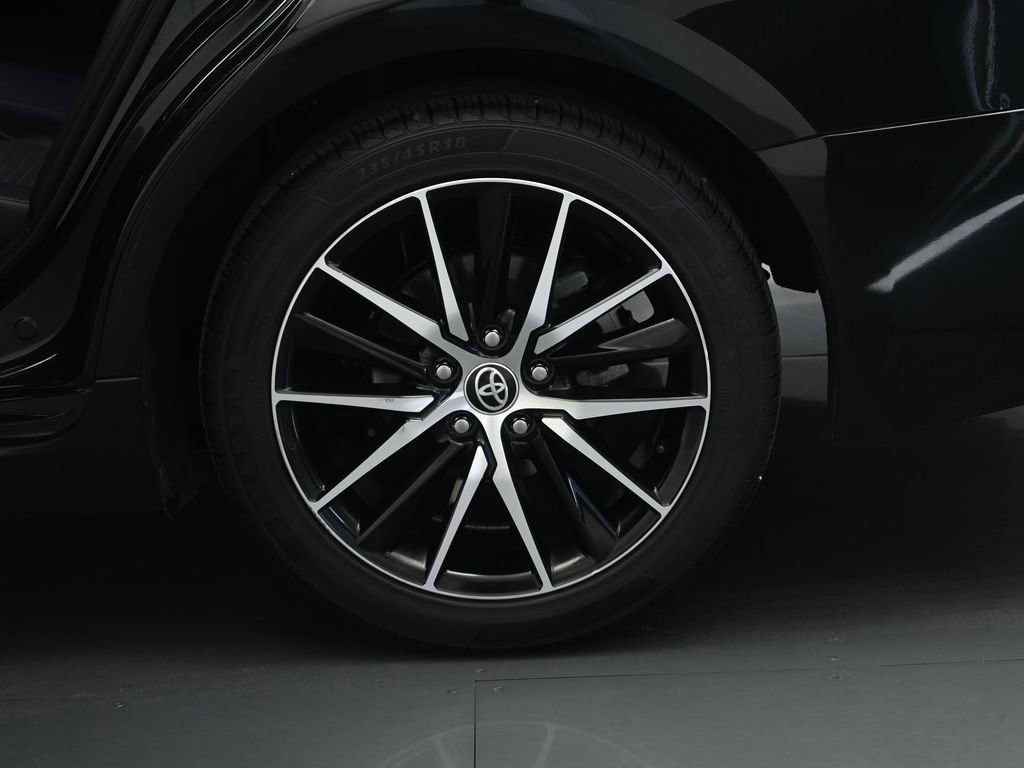 Used 2022 Toyota Camry SE image 21