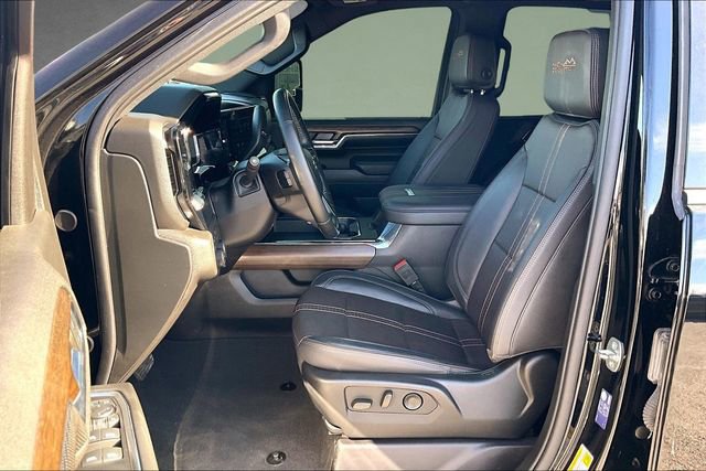 Used 2024 Chevrolet Silverado 3500 High Country w/ Midnight Edition image 25