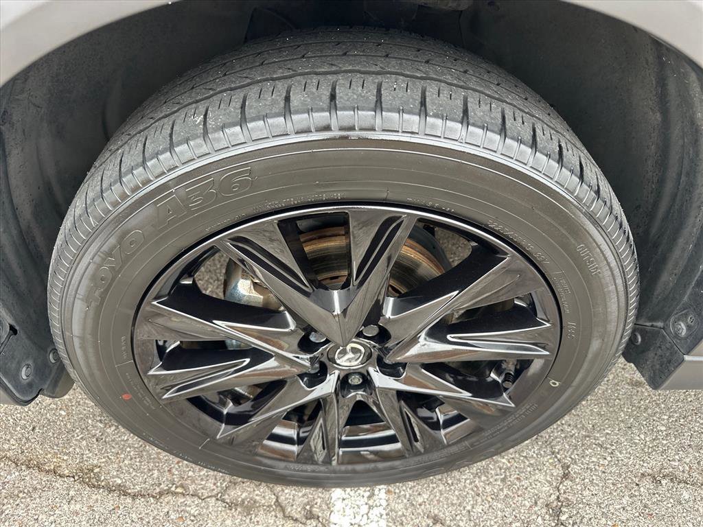 Used 2023 MAZDA CX-5 Carbon Edition image 10