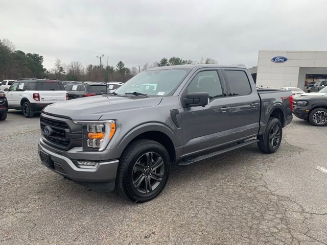 Certified 2022 Ford F150 XLT w/ Equipment Group 302A High image 4