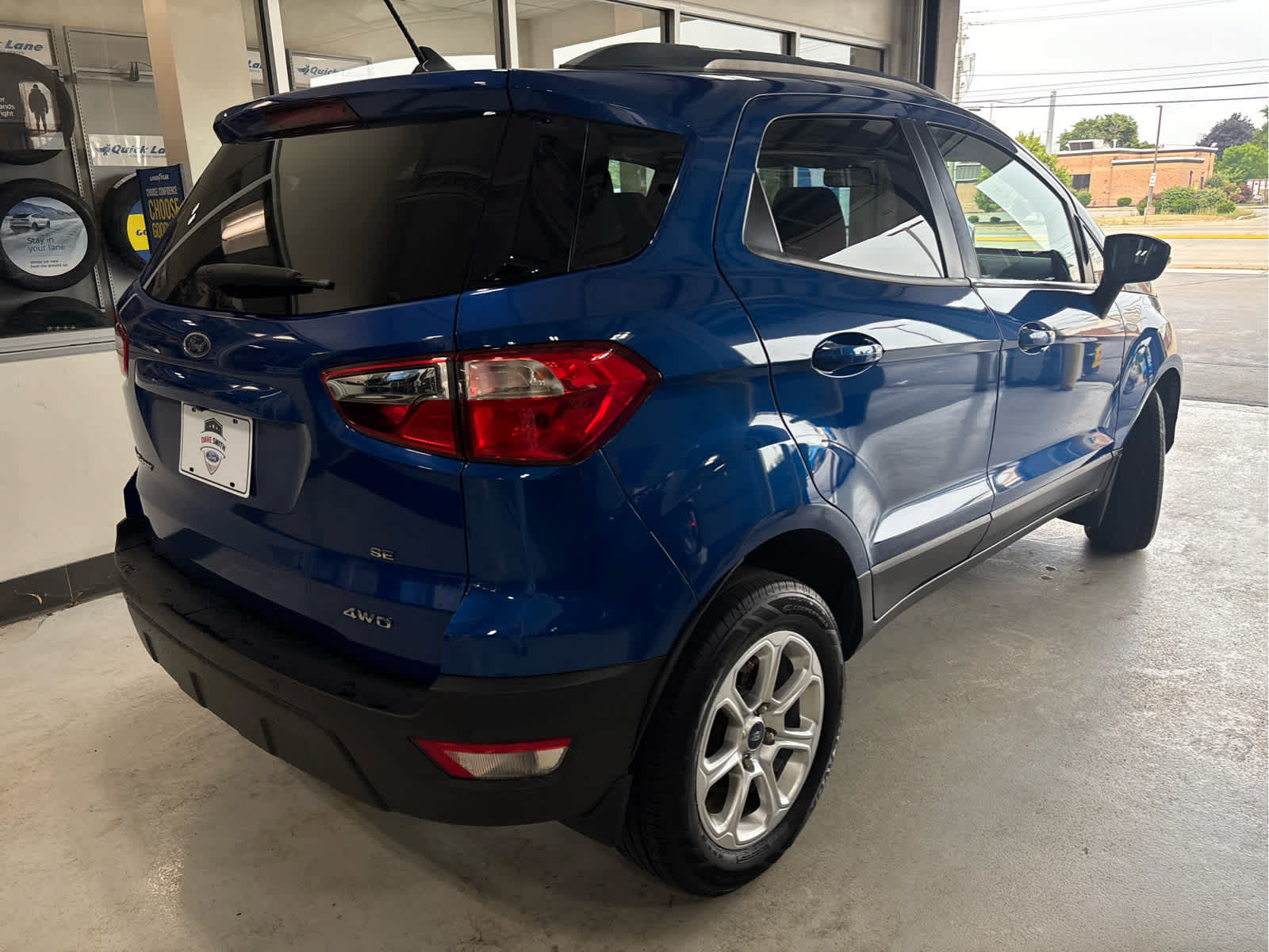 Certified 2018 Ford EcoSport SE w/ SE Convenience Package AWD/4WD image 10