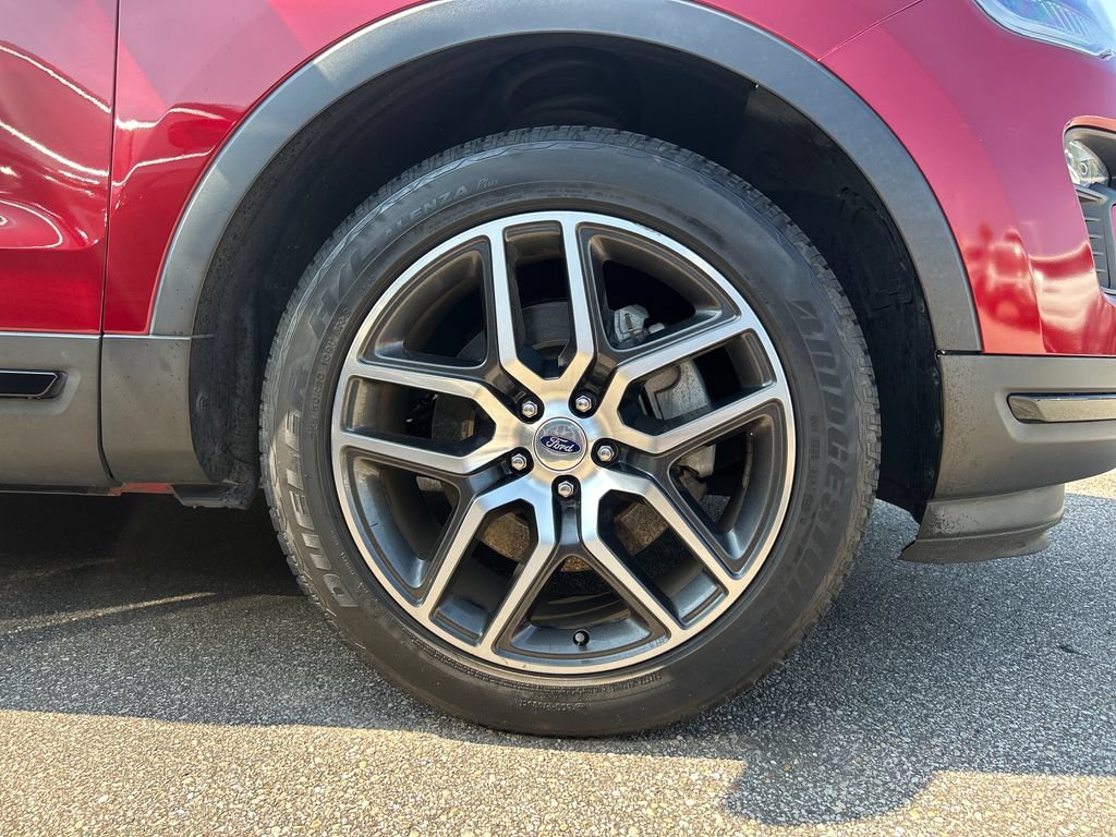 Certified 2018 Ford Explorer Sport w/ Ford Safe & Smart Package AWD/4WD image 7