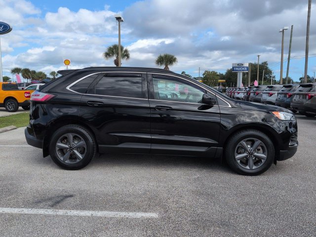 Certified 2022 Ford Edge SEL w/ Sport Appearance Package AWD/4WD image 3