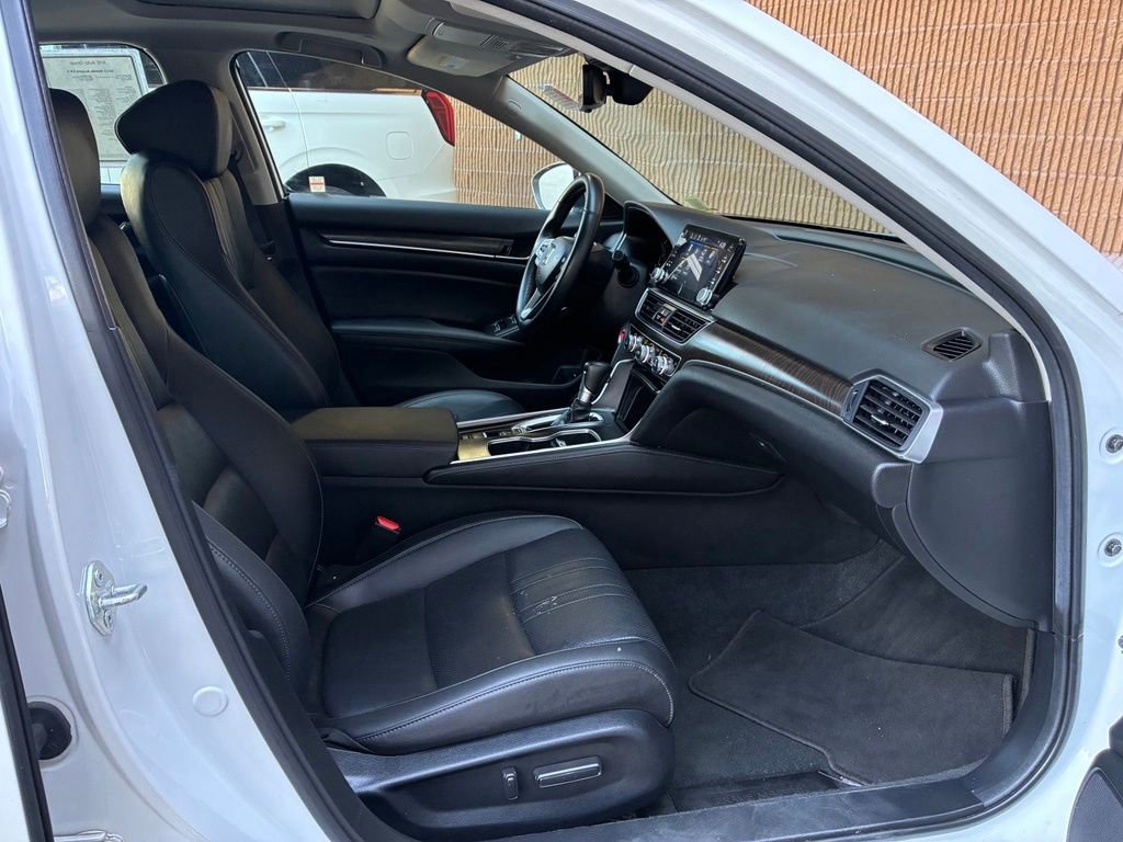 Used 2022 Honda Accord EX-L image 48