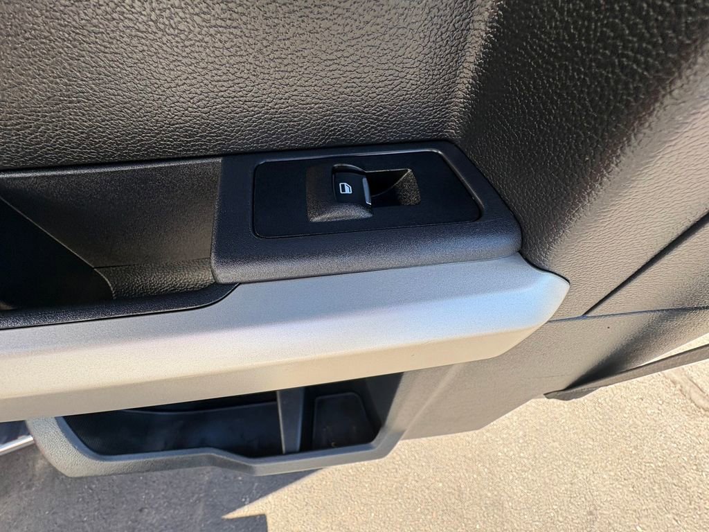 Certified 2022 Ford F250 Lariat w/ Lariat Value Package image 27