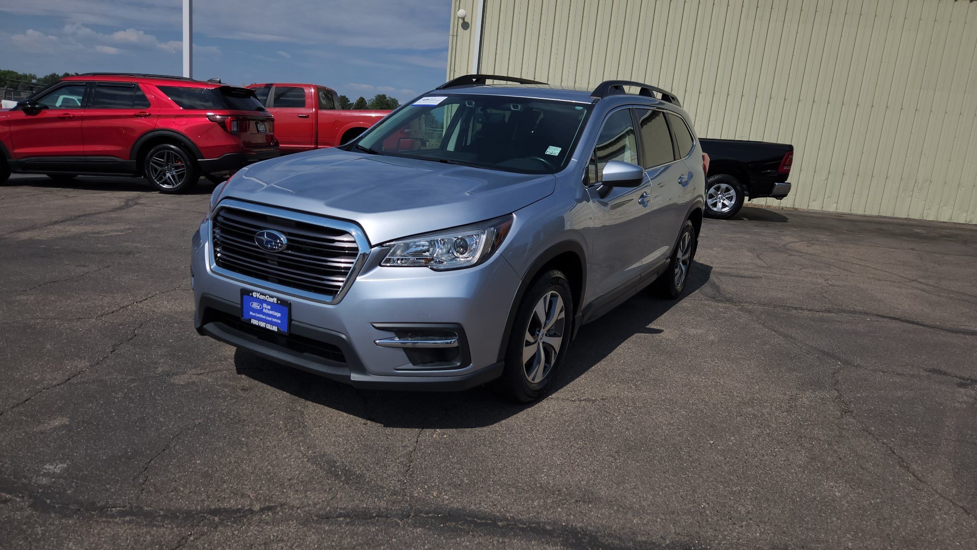 Used 2020 Subaru Ascent Premium w/ Convenience Package AWD/4WD image 23