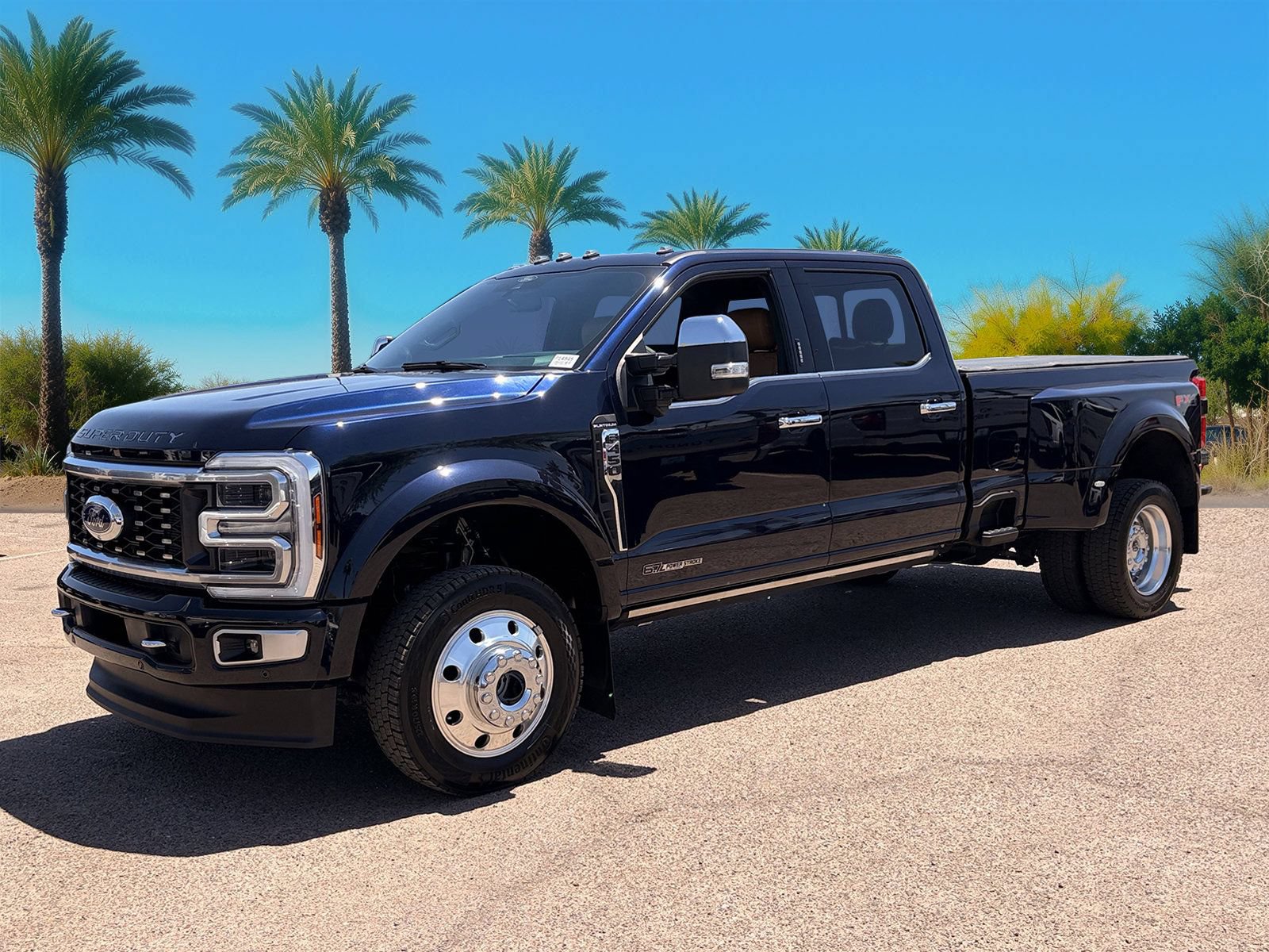 Certified 2024 Ford F450 Platinum w/ FX4 Off-Road Package AWD/4WD image 31