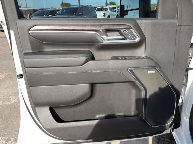 Used 2024 Chevrolet Silverado 2500 LTZ w/ LTZ Plus Package image 19