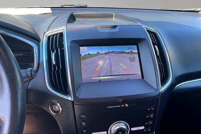Certified 2020 Ford Edge Titanium w/ Cargo Accessory Package FWD image 21