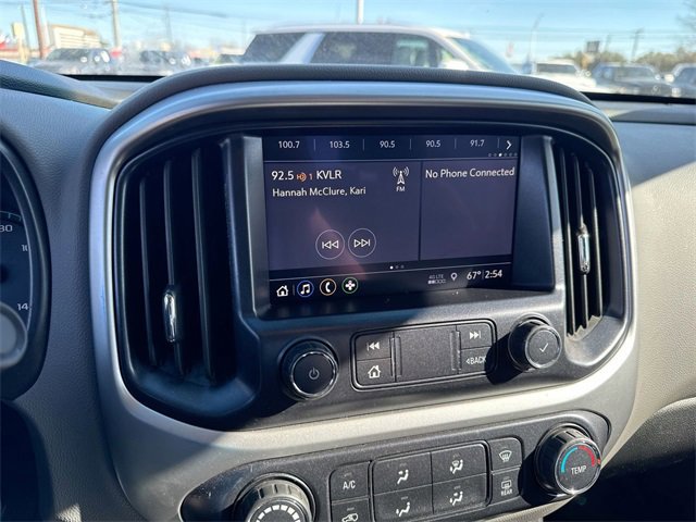 Used 2020 Chevrolet Colorado LT w/ Colorado RST Special Edition image 17