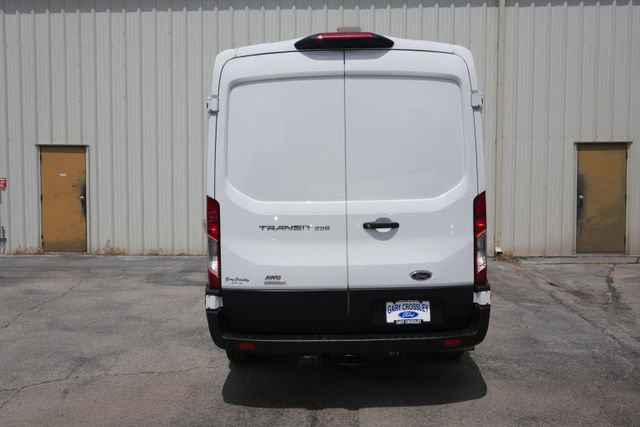 Certified 2025 Ford Transit 250 148 Medium Roof Extended AWD w/ Load Area Protection Package image 4