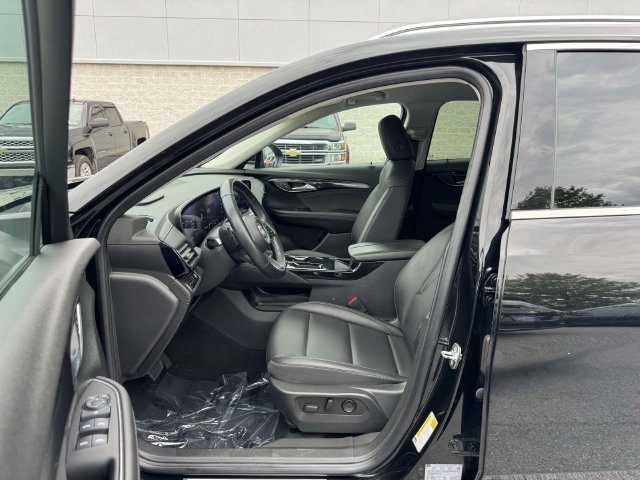 Used 2024 Buick Envision Preferred AWD/4WD image 18
