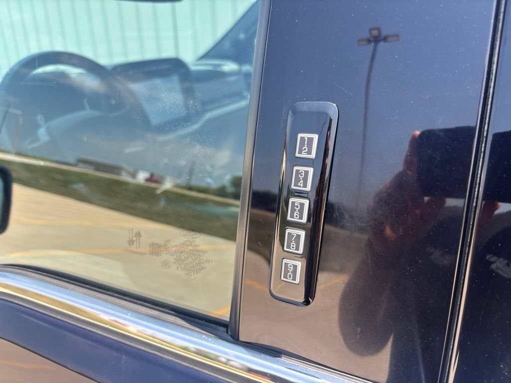 Certified 2021 Ford F150 Lariat AWD/4WD image 14