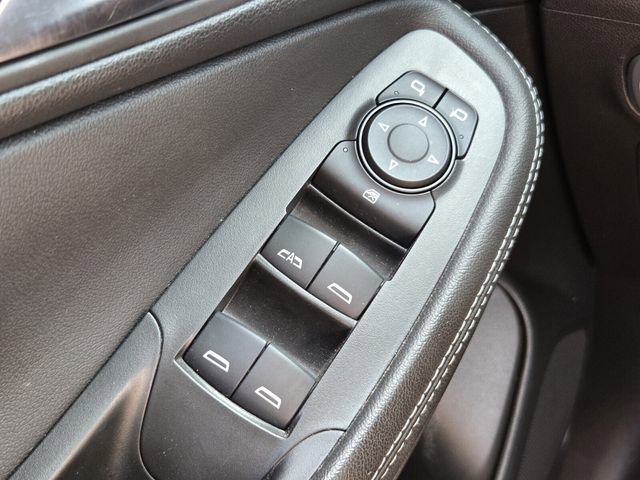 Used 2024 Buick Encore GX Sport Touring w/ Black Roof Package image 23