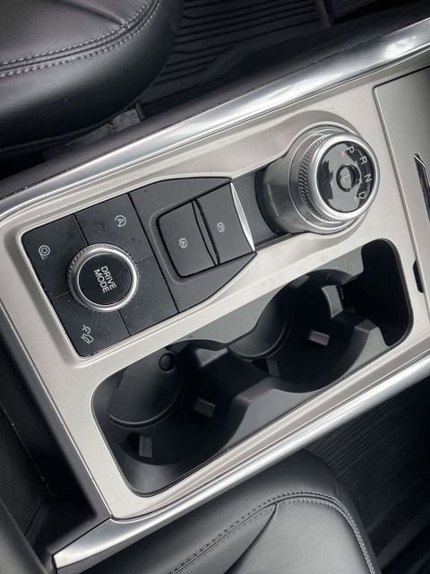 Certified 2023 Ford Explorer XLT w/ Equipment Group 202A image 30