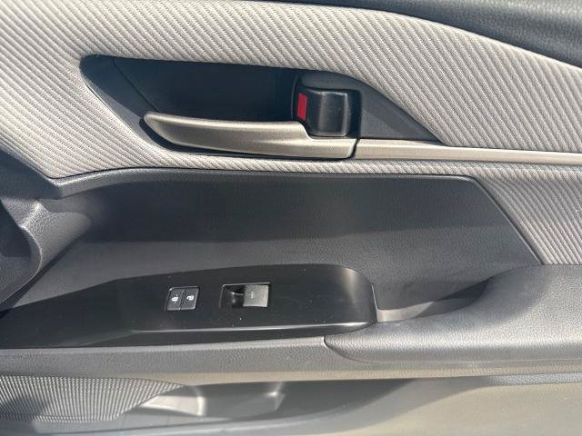 Used 2026 Toyota Camry SE FWD image 29