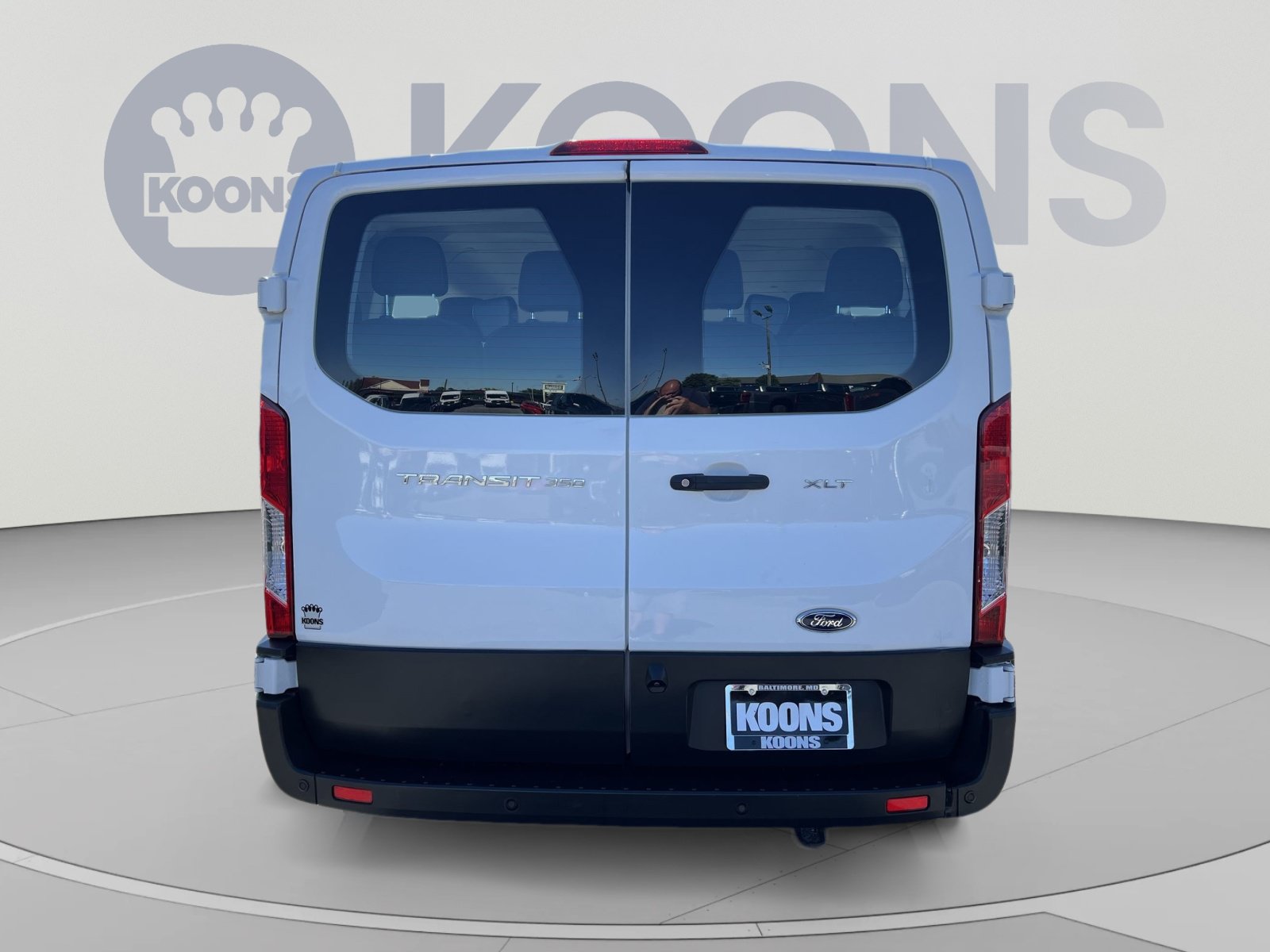 Certified 2023 Ford Transit 350 XLT RWD image 5