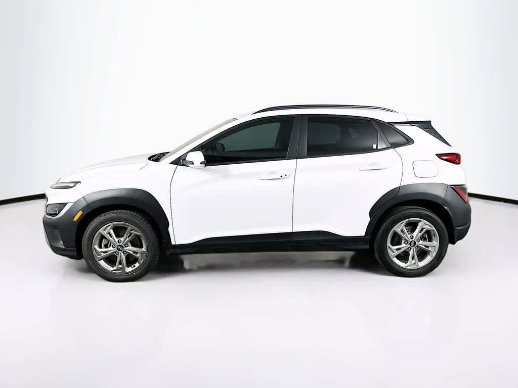 Used 2022 Hyundai Kona SEL w/ Cargo Package AWD/4WD image 2