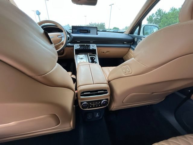 Used 2023 Genesis GV80 3.5T AWD/4WD image 16