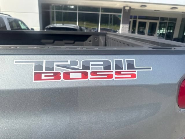 Used 2024 Chevrolet Silverado 1500 Custom Trail Boss AWD/4WD image 17