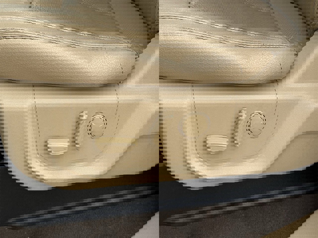 Certified 2020 Ford F150 Lariat image 25