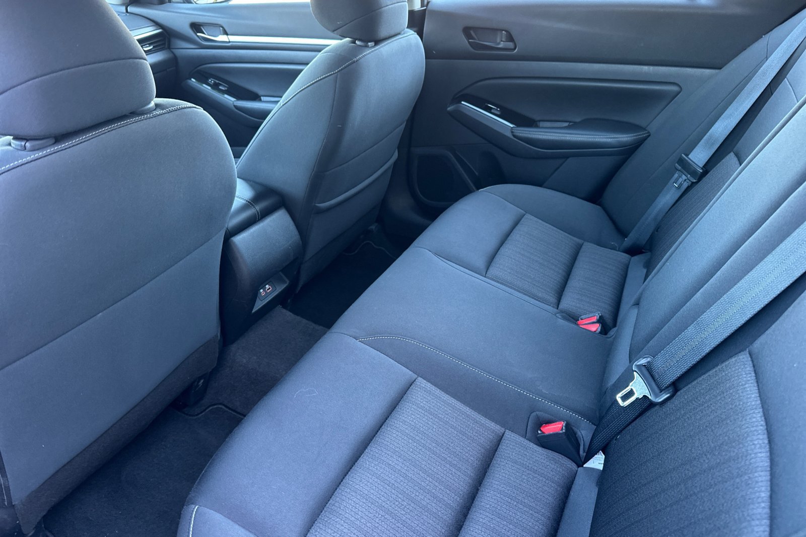 Used 2023 Nissan Altima 2.5 SV FWD image 15