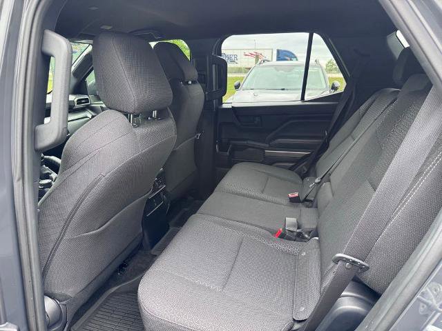 Used 2025 Toyota 4Runner SR5 AWD/4WD image 20