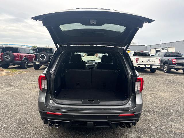 Certified 2025 Ford Explorer ST AWD/4WD image 10