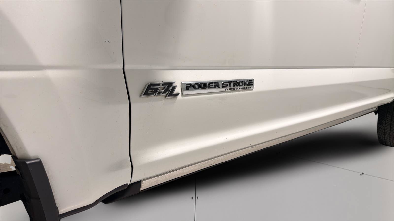 Certified 2022 Ford F250 Limited w/ FX4 Off-Road Package AWD/4WD image 32