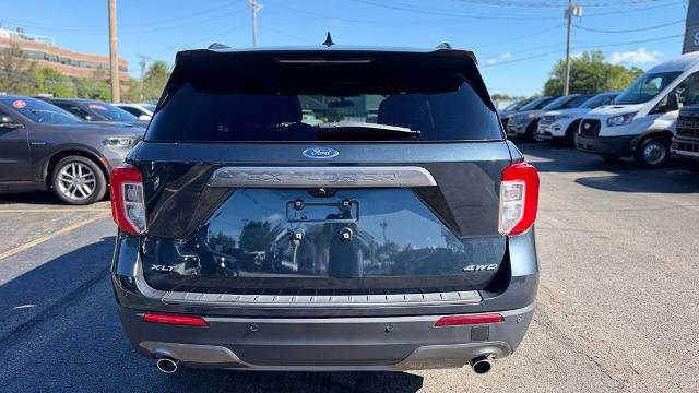 Certified 2023 Ford Explorer XLT w/ Equipment Group 202A AWD/4WD image 7