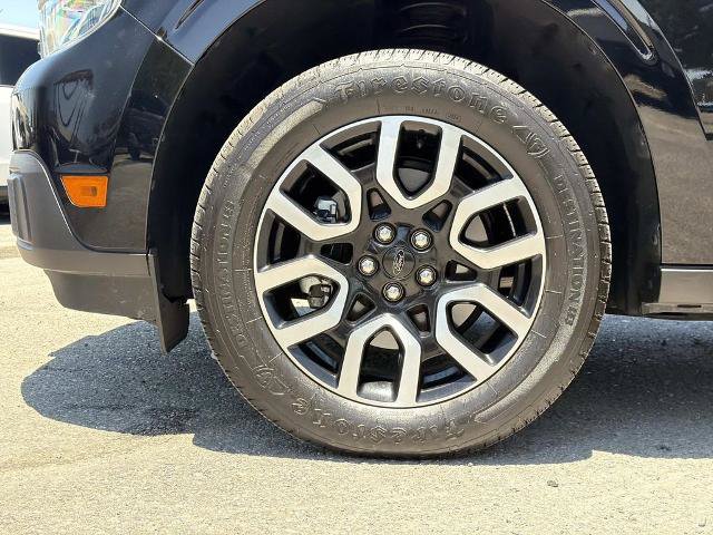 Certified 2023 Ford Maverick Lariat w/ Lariat Luxury Package FWD image 28