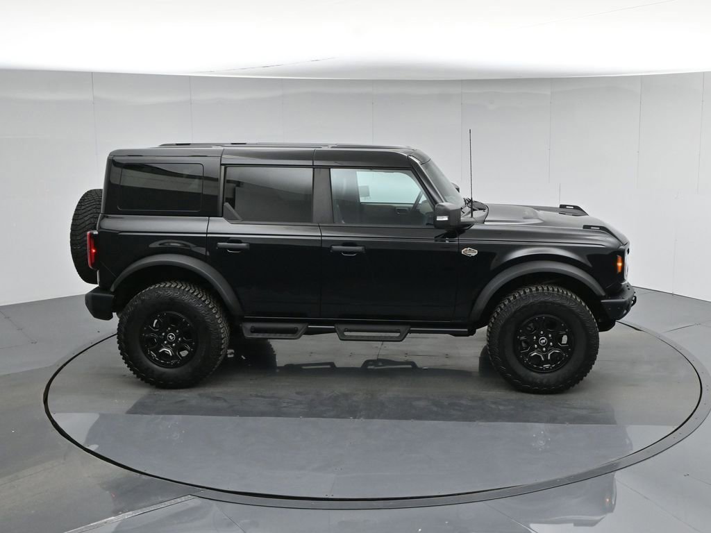 Certified 2024 Ford Bronco Wildtrak image 9
