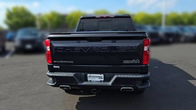 Used 2022 Chevrolet Silverado 1500 High Country w/ Z71 Off-Road Package AWD/4WD image 8